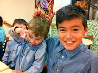 baileymay's tweet photo. Started ✌🏻️ years ago 😂✌🏻️ https://t.co/2R8oSc54Az
WatchREDTeam BaileyToMiho http://t.co/bOfP9BuJoN