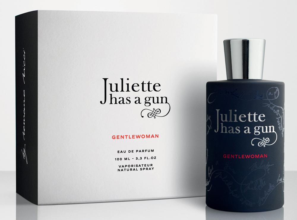 DesignFizz's tweet photo. Fonts with a Shakespearean flourish... Meet seductive Paris #perfume house @JulietteHasaGun http://t.co/DMGgXMyxZi http://t.co/qlsS2jrE3P