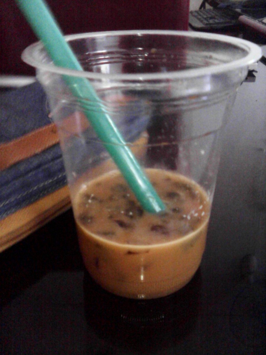 Saking enakx internetan pakai jaringan <a href="/indosat/">Indosat Ooredoo Hutchison</a> , gk kerasa minum es cincaux sampek hbis,<a href="/indosatjatim/">indosatjatim</a> @indosatcare