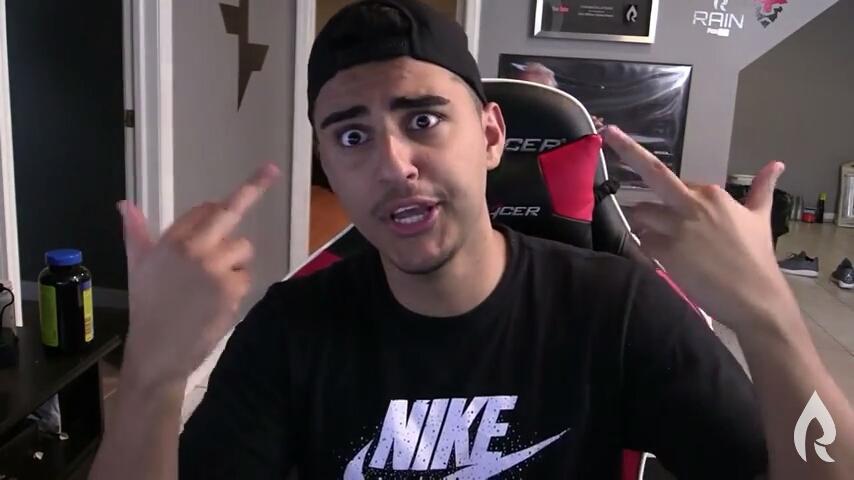The_Game1012's tweet photo. #shatlife @FaZe_Rain ππ http://t.co/HJhR9hAHO9
