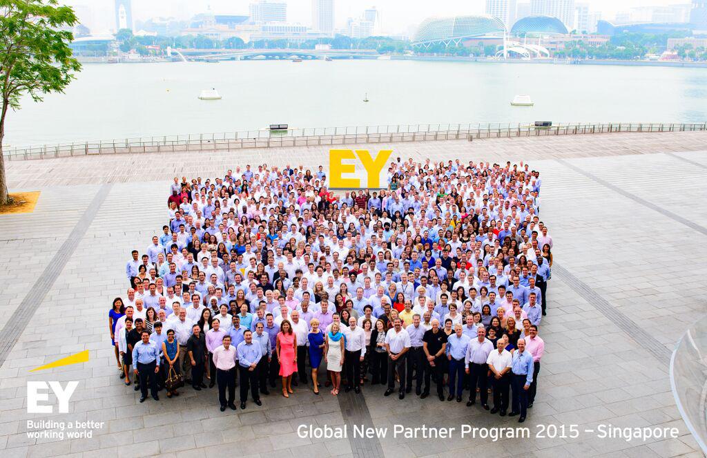 AlisonKayEY's tweet photo. What a brilliant few days celebrating our 753 newly promoted partners  #GNPP15 #betterworkingworld http://t.co/1lLDReB7bg
