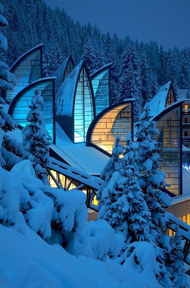 ZonArquitectur's tweet image. Muero por estas claraboyas! &quot;@Idea_Sanchez Mario Botta Suiza #architectureAndNature #architecture arquitectos