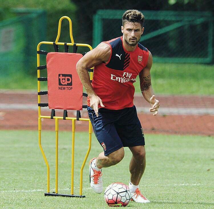 Happy 29th Birthday Olivier Giroud. 