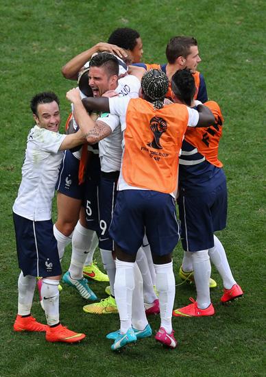 Happy 29th birthday to the one and only Olivier Giroud! Congratulations 