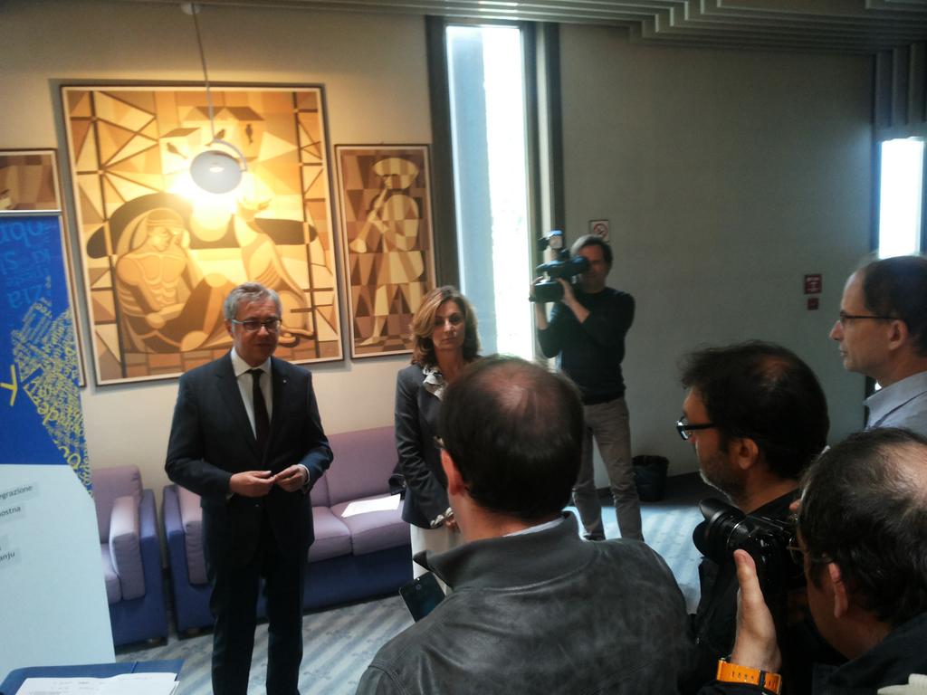 aberemliysky's tweet photo. #Interreg25 meeting with press in Gorizia/Nova Gorica on #crossborder cooperation http://t.co/VHsgsJnylo