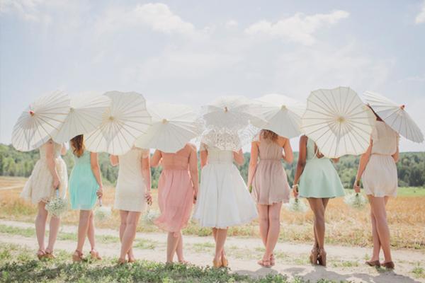SomethingBlue19's tweet image. How-to: Pulling off the Mismatched Bridesmaid Look...

Read more on our blog bit.ly/1h9PRgB