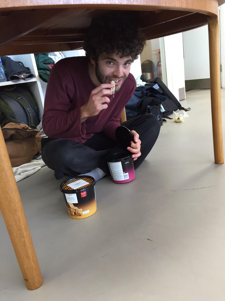 GeckoTheatre's tweet image. Caught Fionn eating all the sweeties. #geckotech #andres