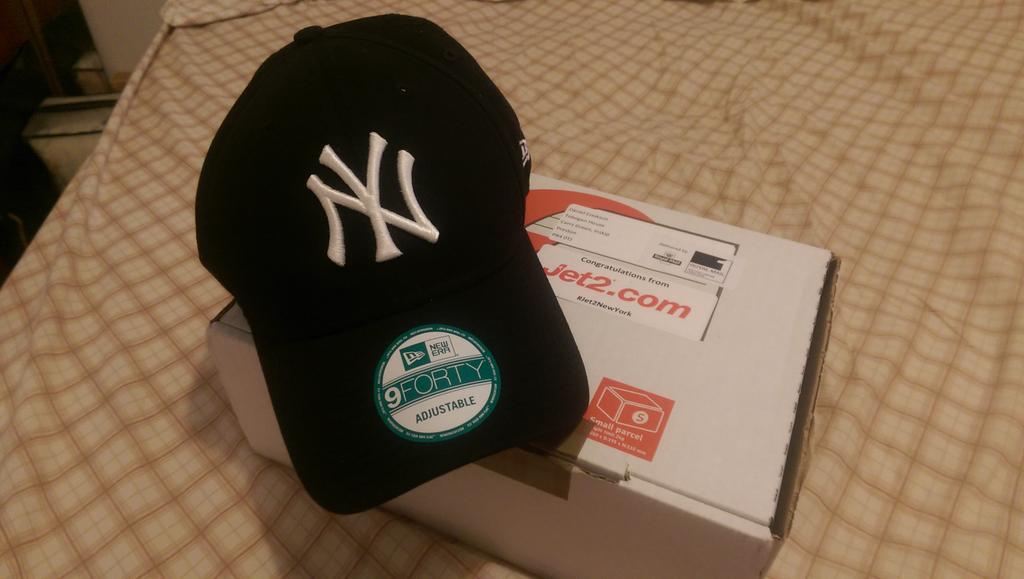 Woo, just won a hat #Jet2NewYork <a href="/jet2tweets/">Jet2tweets</a>
