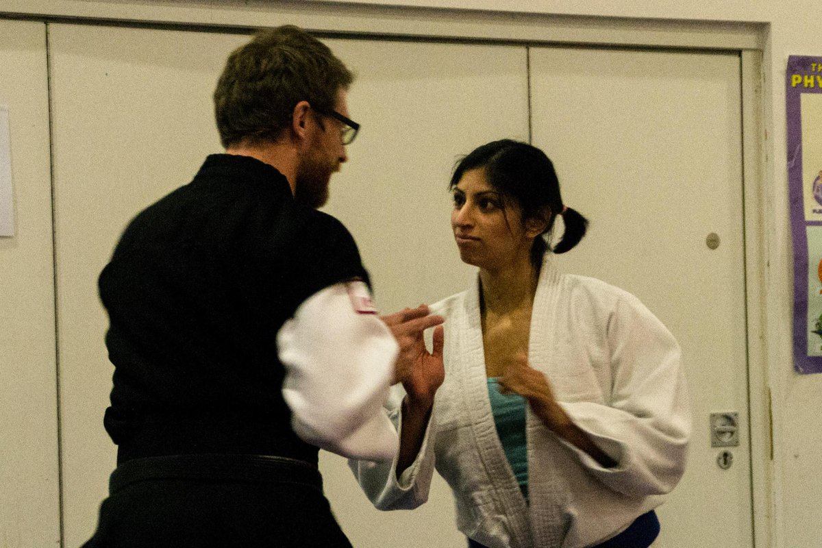 UWSUJitsu's tweet photo. Intro Session 2 is TONIGHT! #Free self defence for #UWSUFreshers https://t.co/IiiqHKZhry @WestminsterSU @UWSUDragons http://t.co/XgBKNoSJrG