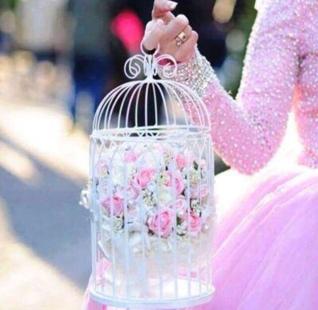 I88l_'s tweet photo. وٓ بِـ آلنهآيہ نٓحن مٓدينوُن لآنفُسنآ بِـ آلآعتذآر
لآنّنآ حٓلمنآ بِـ آحٓلآم لٓم تگن يومآ مِن حقّنآ ..♡ http://t.co/3qHAj6mxOQ