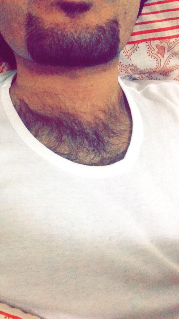 ssrs09372218's tweet photo. مساء الخير منو يبي النيج يرفع ارجوله💪🏻 http://t.co/wTTeSjQKhS
