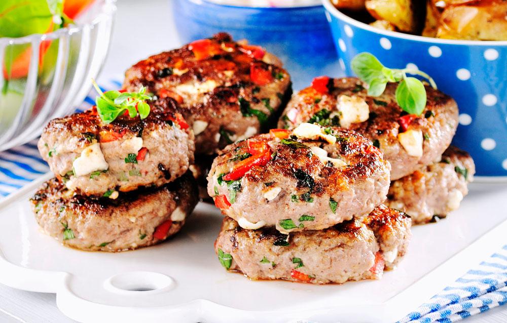 Fetaostbiffer med tzatziki til middag i dag? Ja, takk! bit.ly/1jxQli8