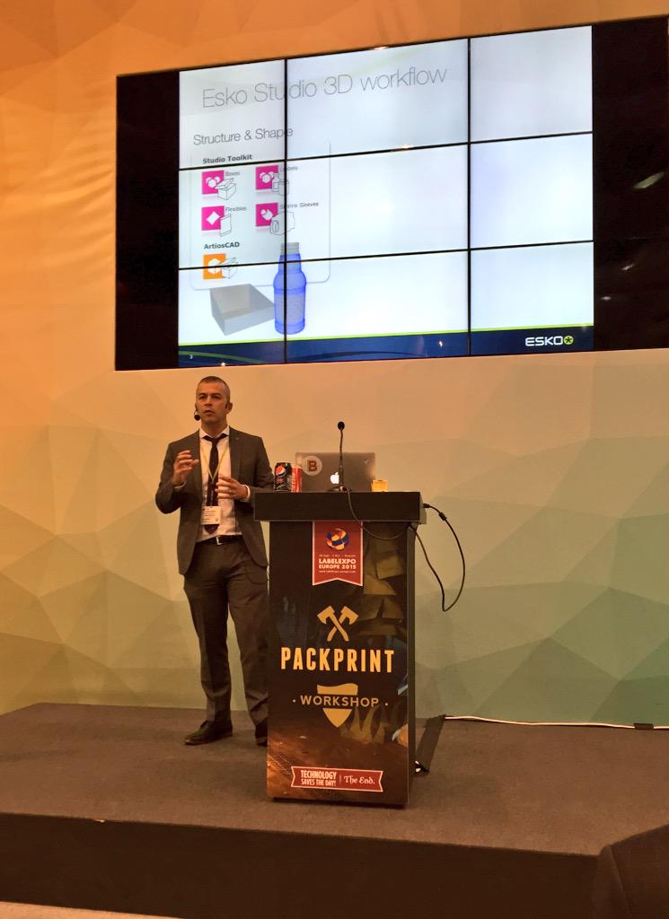 FlexoTechMag's tweet photo. Chris Stowe @Eskocompany presents the Studio 3D workflow at @FTAEurope @Labelexpo http://t.co/RYWHNGKQYY