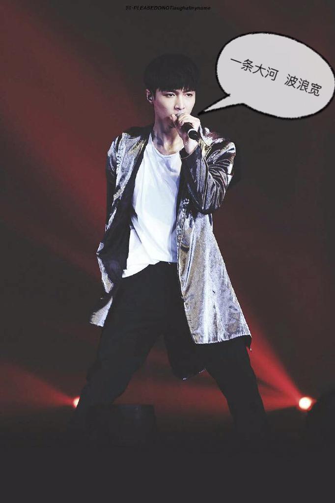 coco800315's tweet photo. 我赌小秘书的五毛钱工资：张艺兴明天肯定会在阿联酋迪拜的帆船酒店发微博！⛵#张艺兴  #zhangyixing http://t.co/r0LSxz1lHQ