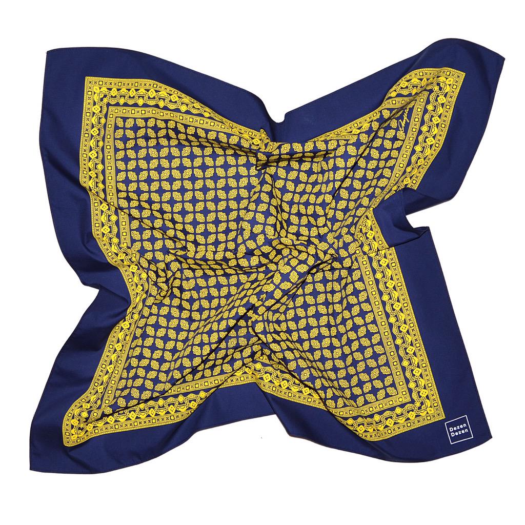Oh woh woh, today we feel shrivelled up just like our favourite #foulard is! Are you feeling any better?!? 👷