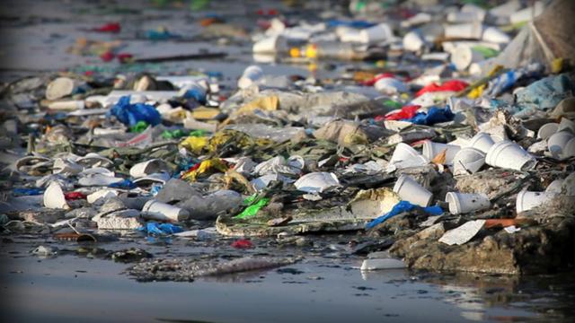 HavenRotterdam's tweet photo. 1 oktober 14.00 uur Marktconsultatie Port Waste Catch bij RDM. Aanmelden kan nog! https://t.co/WbNXSxHmMQ http://t.co/h1FuFAzikA