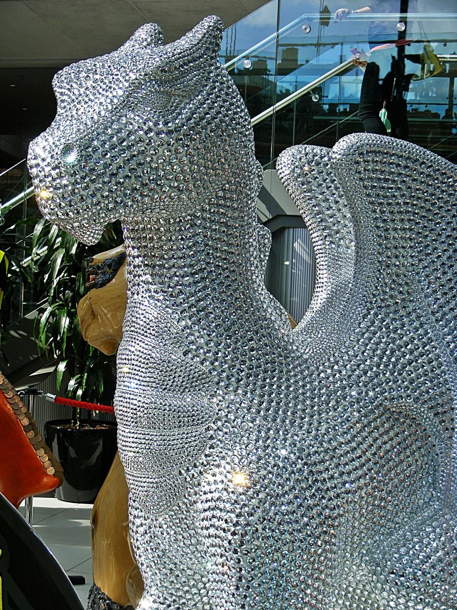 TODAY <a href="/TheForumNorwich/">The Forum Norwich</a> is the very #LastChanceToSee Bling dragon and meet artist Martin Wall.