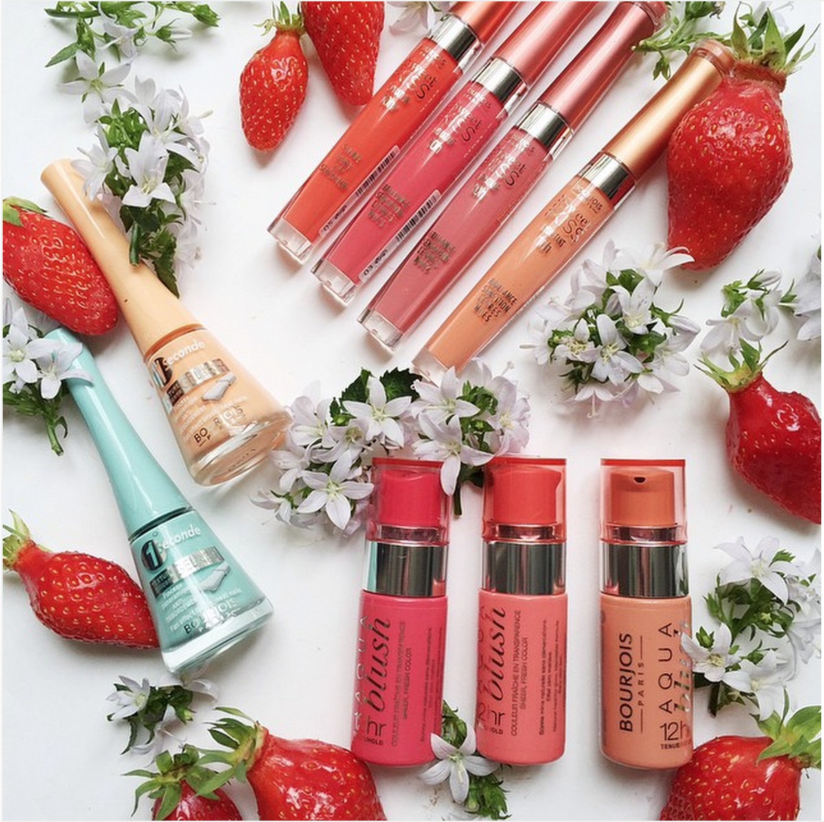 BourjoisParis's tweet photo. On avait loupé cette belle photo de @Monoprix mais les produits sont toujours en magasin :) #Aquablush #1Seconde http://t.co/PKnbiQWCST