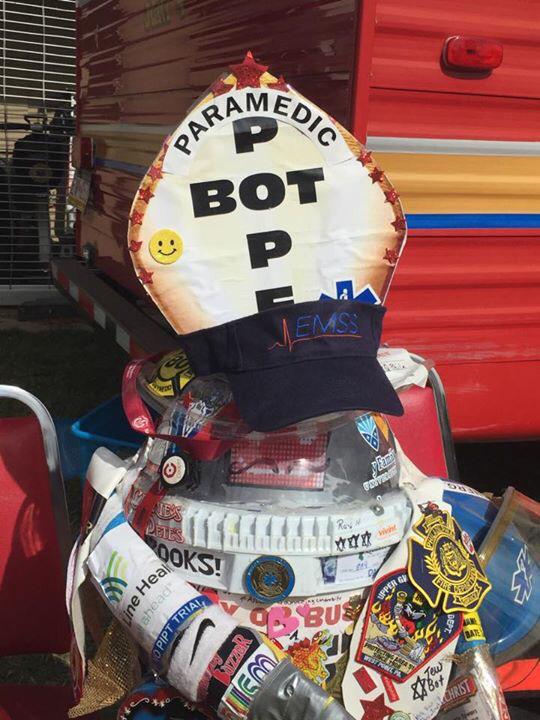 jdrlimo's tweet photo. #popebot @AlexHolleyFOX29 popebot hanging with Event Medical Paramedics http://t.co/BKdGpW47YR