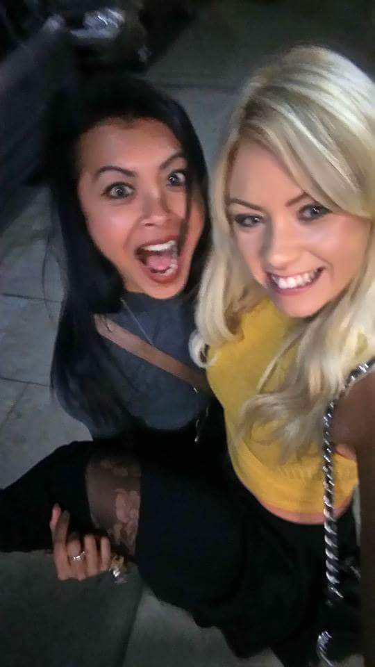 bow_bowdy's tweet image. Thai food with my BFF for her birthday 🍲 🎂