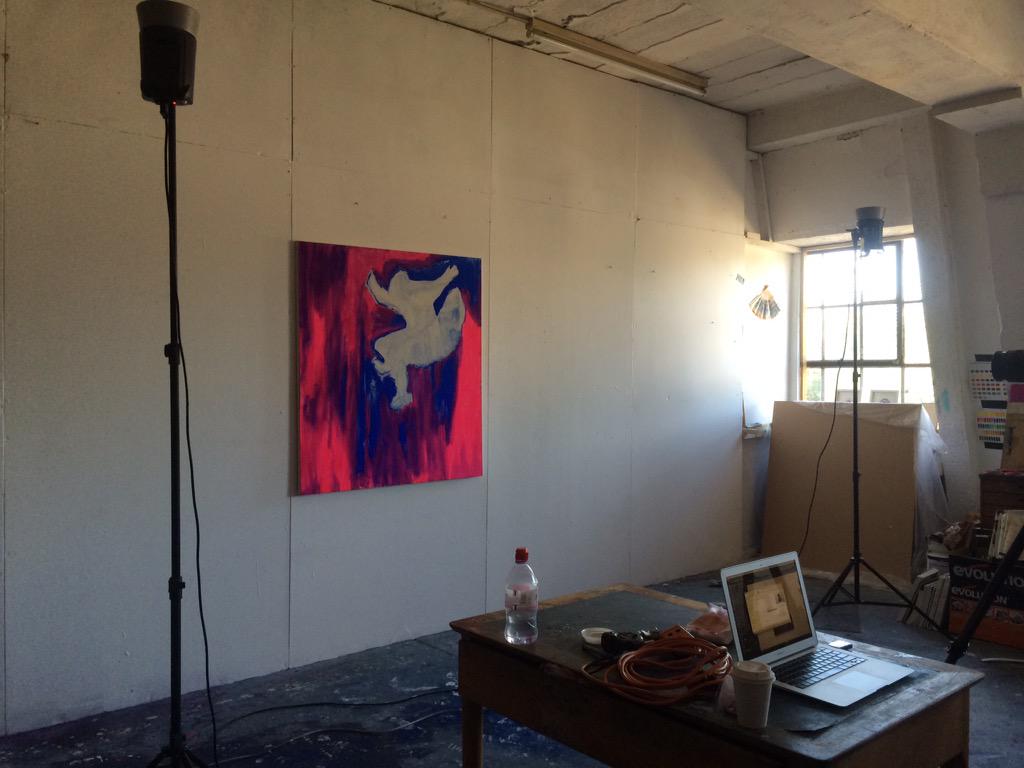 NadineMahoney's tweet photo. Delighted to be working with the amazing @TomCarterLDN today documenting works. http://t.co/uxjYyzd2Ik