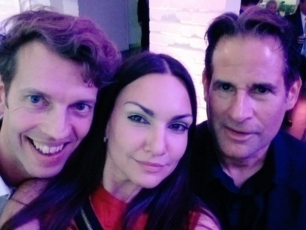 LuHauckS's tweet image. Wonderful evening @ldnfilmmuseum Congrats @FrancesSegelman, amazing sculpture of Julian Fellowes    @TheStrokeAssoc