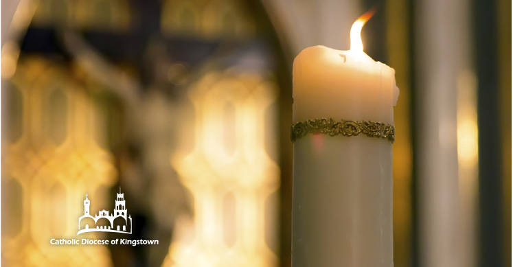 Catholic_SVG's tweet photo. Candles are lit in Cath. churches to symbolize the light of #Christ &amp; the Holy Trinity at liturgies or worship srvcs. http://t.co/TMUrivL86i