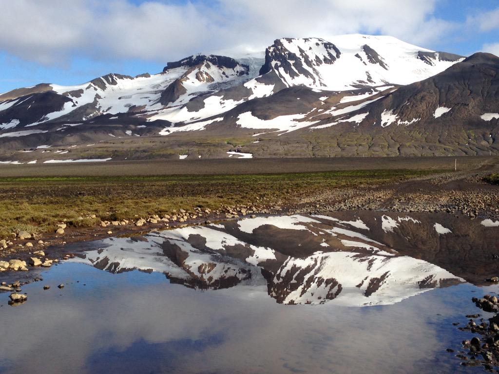 risiseu's tweet photo. @IslandTours_fr #viajandoconislandiatours http://t.co/PhH1Cs9jlv