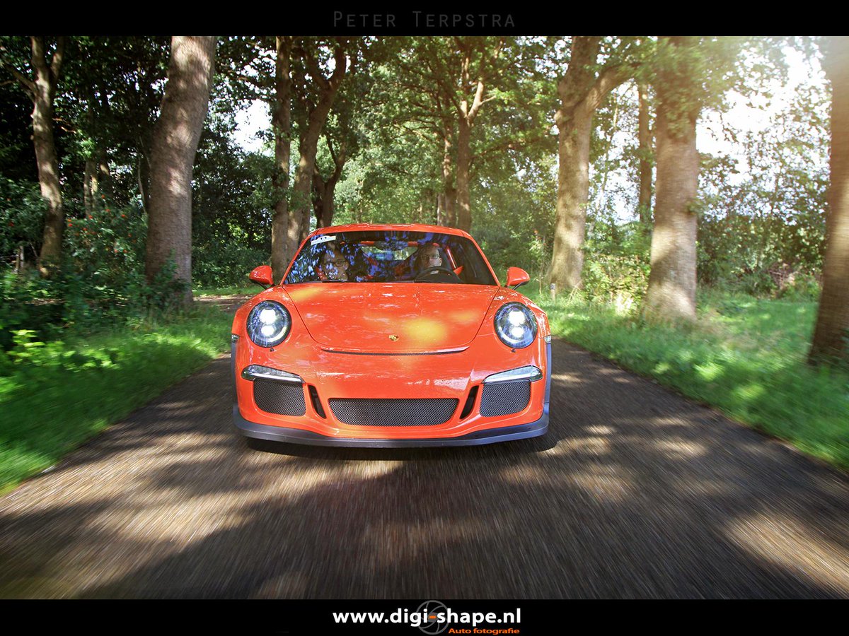 Nog maar net 'verkrijgbaar' en hij reed al mee in de #blauwvingerrally. #Porsche #911GT3RS