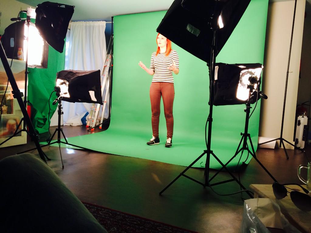 DusDavid's tweet image. Reve bezig met een nieuw project en serie!! Goed bezig meissie!! &amp;lt;3