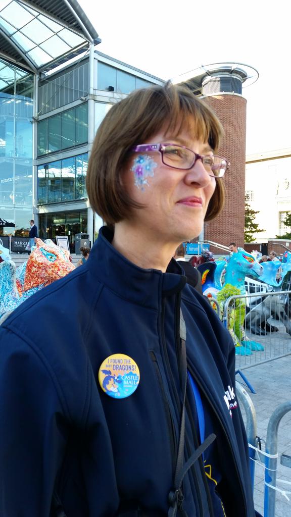 Jill Watkinson (@biscuitjill) on Twitter photo @GoGoDragons2015 <a href="/GoGoKingTut/">King Tut GoGoDragon</a> @breakwriter <a href="/TheForumNorwich/">The Forum Norwich</a> #GGD15 <a href="/StoreyJoanna/">Joanna Storey</a> @GoGoDragons2015 <a href="/GoGoKingTut/">King Tut GoGoDragon</a> @breakwriter <a href="/TheForumNorwich/">The Forum Norwich</a> #GGD15 <a href="/StoreyJoanna/">Joanna Storey</a>