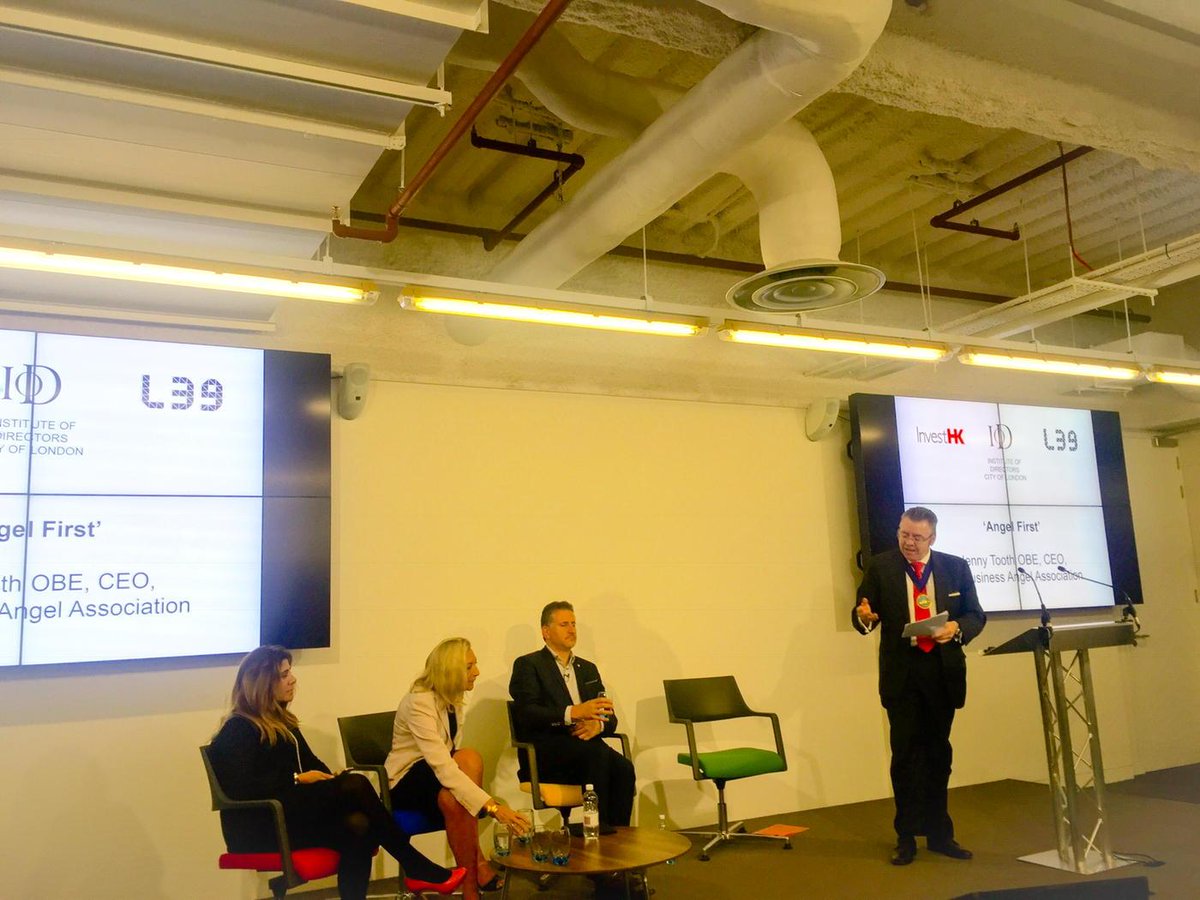 nezemna's tweet photo. #AngelFirst happening now at Level 39, Canary Wharf! #IoDCity #AngelFirst #Fintech #CanaryWharf http://t.co/s9FwglkZbO