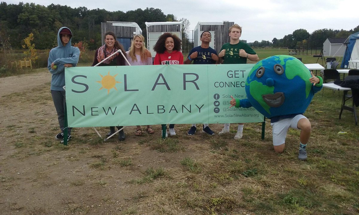 CSchwinnen's tweet photo. Come to the solar new albany open house tonight from 6-9 near tennis court parking lot #nahscommunity http://t.co/IZgTrVsb0x