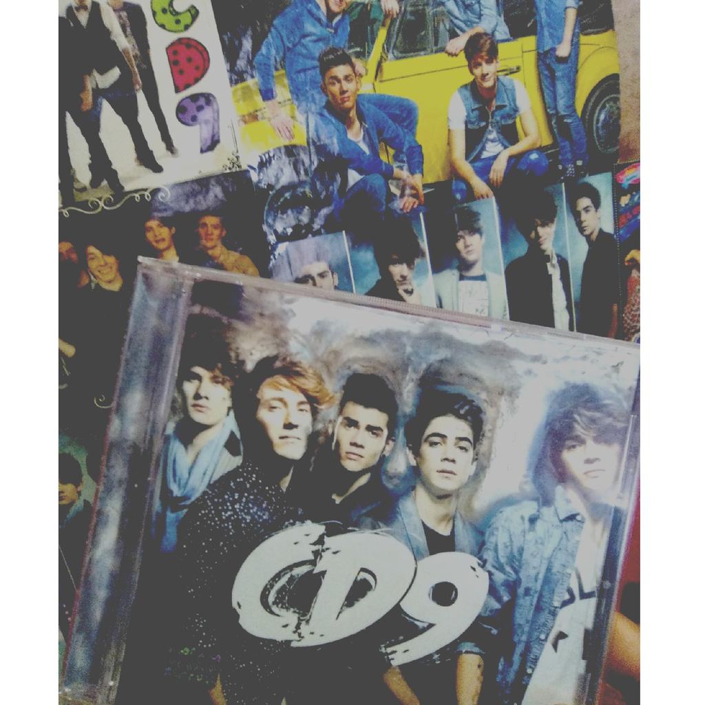 yejiapsaftSJ's tweet image. #1AñodeCD9NuestroDisco  @somosCD9 @soyalonsovillal @soyalannavarro @soyfreddyleyva @JosDice @bryanmouque #SoyCoder 💕