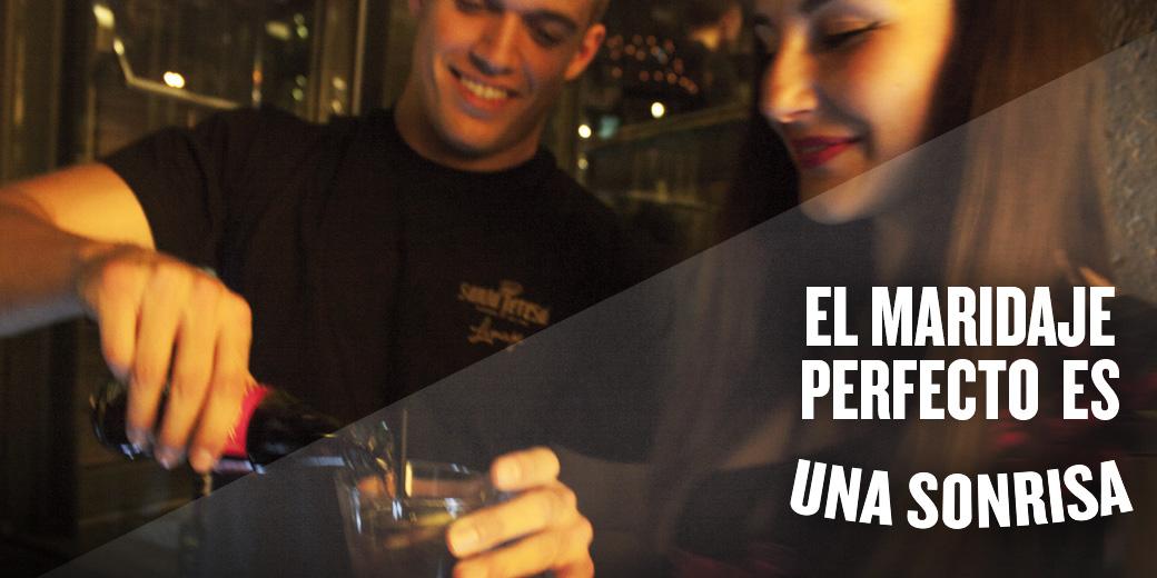 RonStaTeresa_ES's tweet photo. Es viernes, es el #DíaMundialdelaSonrisa y tu #RonColaST te está esperando... ¡Hoy sobran los motivos para brindar! http://t.co/45hVyHlBXL