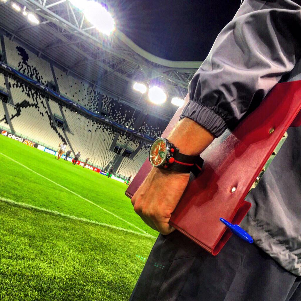 UnaiEmery_'s tweet photo. Los retos dan sentido a este equipo. Orden, ritmo e intensidad para seguir creciendo. ¡Preparados! ¡Vamos @SevillaFC! http://t.co/4mmU3fZjl8