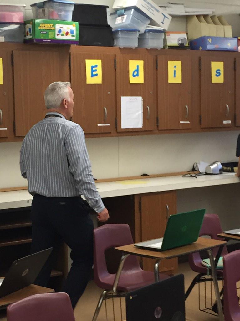 jenmartins73's tweet photo. #TJMS #EdisonTwp Mr McMahon's 8th grade math #activelesrners #stations #googleforms http://t.co/MrGxtD3MKk
