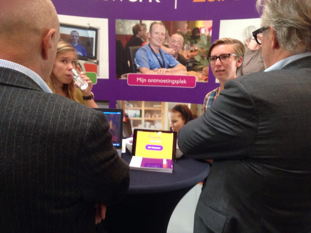 philadelphiaNL's tweet photo. Philadelphia is aanwezig tijdens Innovatiemarkt #zorgopafstand Sittard #Digicontact http://t.co/YIoYTkFJCF