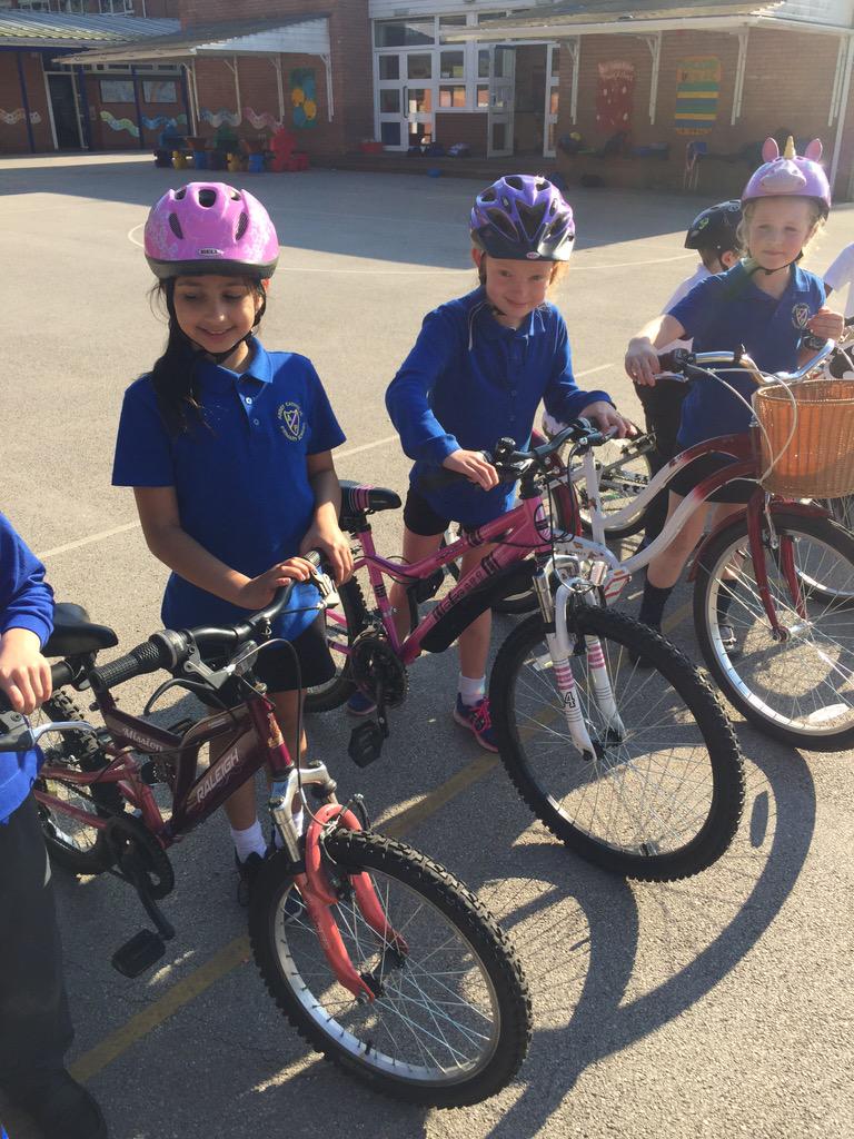 Our cycling superstars <a href="/BikeNorthBrum/">BikeNorthBirmingham</a> #lovetheabbey