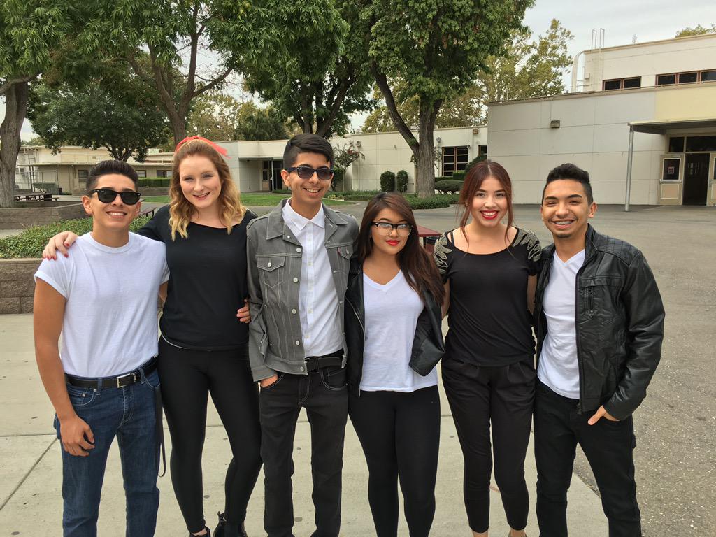 MoHiPanthers's tweet photo. 50's day at MoHi http://t.co/bkzvgamYt9