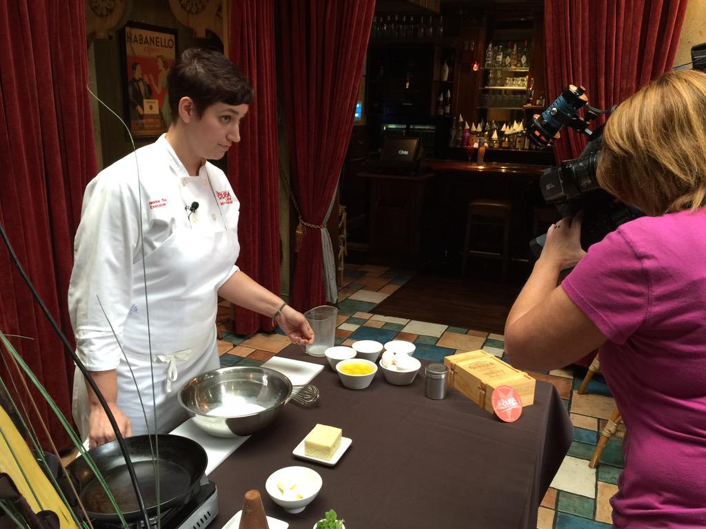 koryaversa's tweet photo. TV taping today in @OldCityDistrict w Chef Jennifer Salhoff @CubaLibrePHL for @FOX29philly #foxfoodbite http://t.co/sRq3LN1HG9