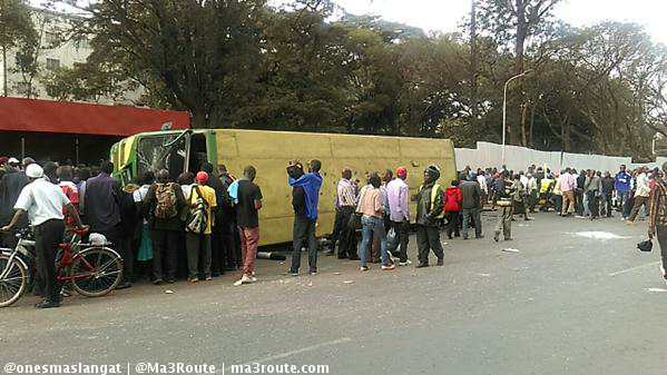 a3Route's tweet photo. A bus just turned over on Kenyatta Av across Shell Petrol Station.~more ⇢ http://t.co/wPDTocfUBP http://t.co/o3GJTMdtyW via @onesmaslangat