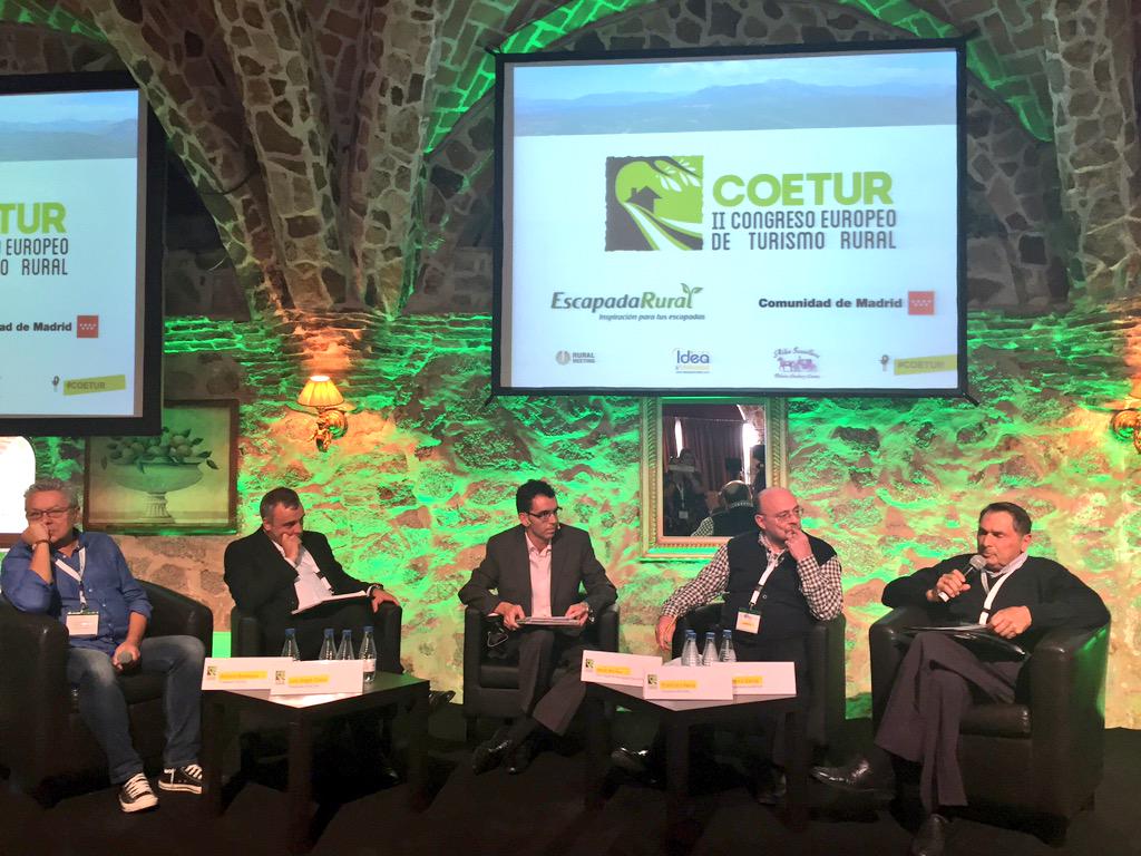 Mesa de representantes de asociaciones, que a su vez son propietarios: mucho que decir... #coetur #turismorural