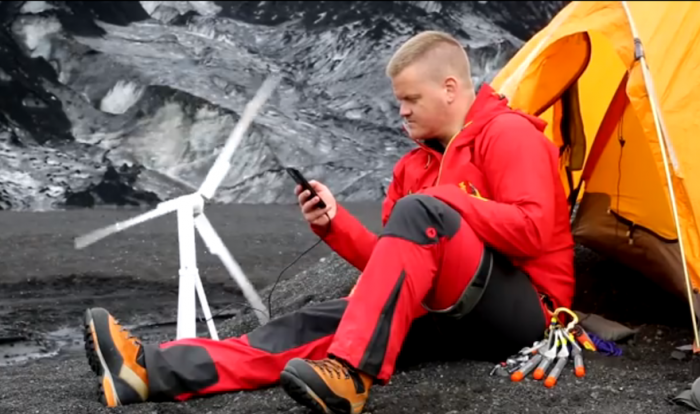 A personal, portable wind turbine lets you generate electricity everywhere you go. inda.ba/1LP71wP