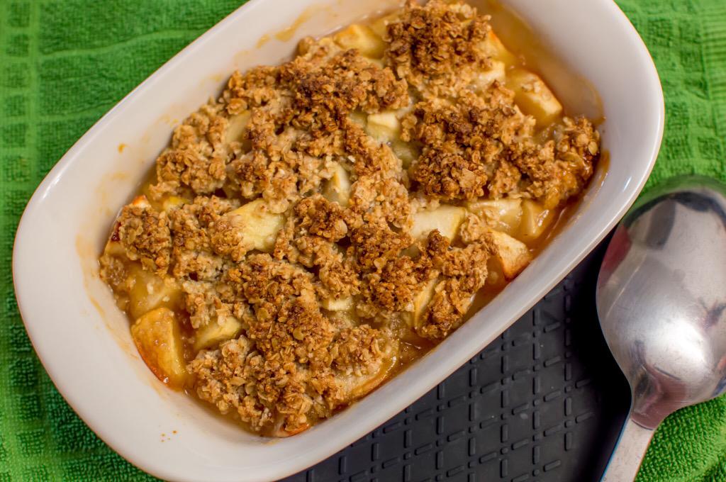 #FallDessert | Crunchy Apple Crumble
+ gala apples from Bloomfield Organics
Recipe adapted from <a href="/ChefSteps/">ChefSteps</a>