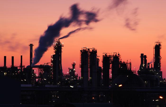TheStage's tweet photo. Playwrights and theatres pledge to boycott fossil fuel companies @PlatformLondon http://t.co/WHZn8ZfX3n http://t.co/wRsZ2GdQAV