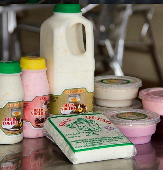 chorrera_pty's tweet photo. Productos lácteos de calidad que salen de La Chorrera para cada hogar del Municipio #PTY http://t.co/D3K74czKHY