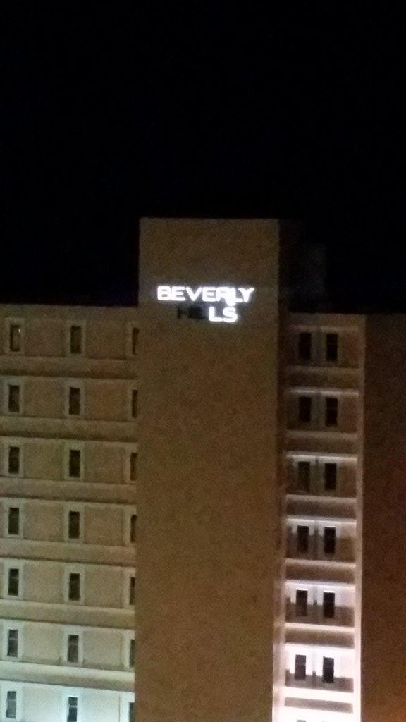 DanielBodewig's tweet photo. @TsogoSun The Beverley Hills is an institution, its lit signage a landmark in umhlanga. Sol Kerzner would be sad. http://t.co/FF3UgpJQFJ