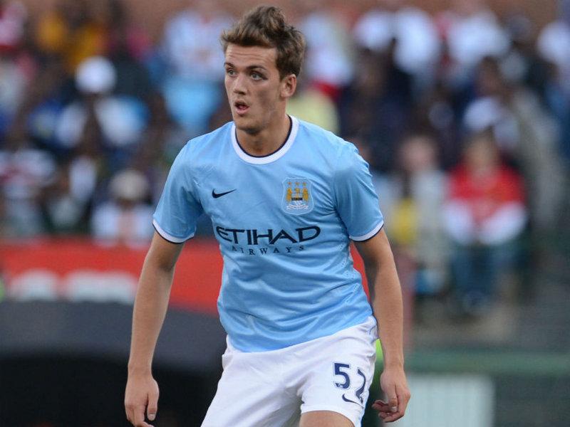 Happy 22nd birthday to the one and only Emyr Huws! Congratulations 