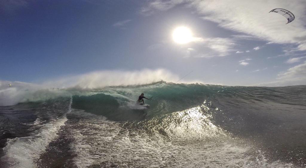 Just moments before getting slotted...! 
📷: <a href="/taylor_holl/">Holly Taylor</a> 
#COREkites #Tricktionary #CORESection